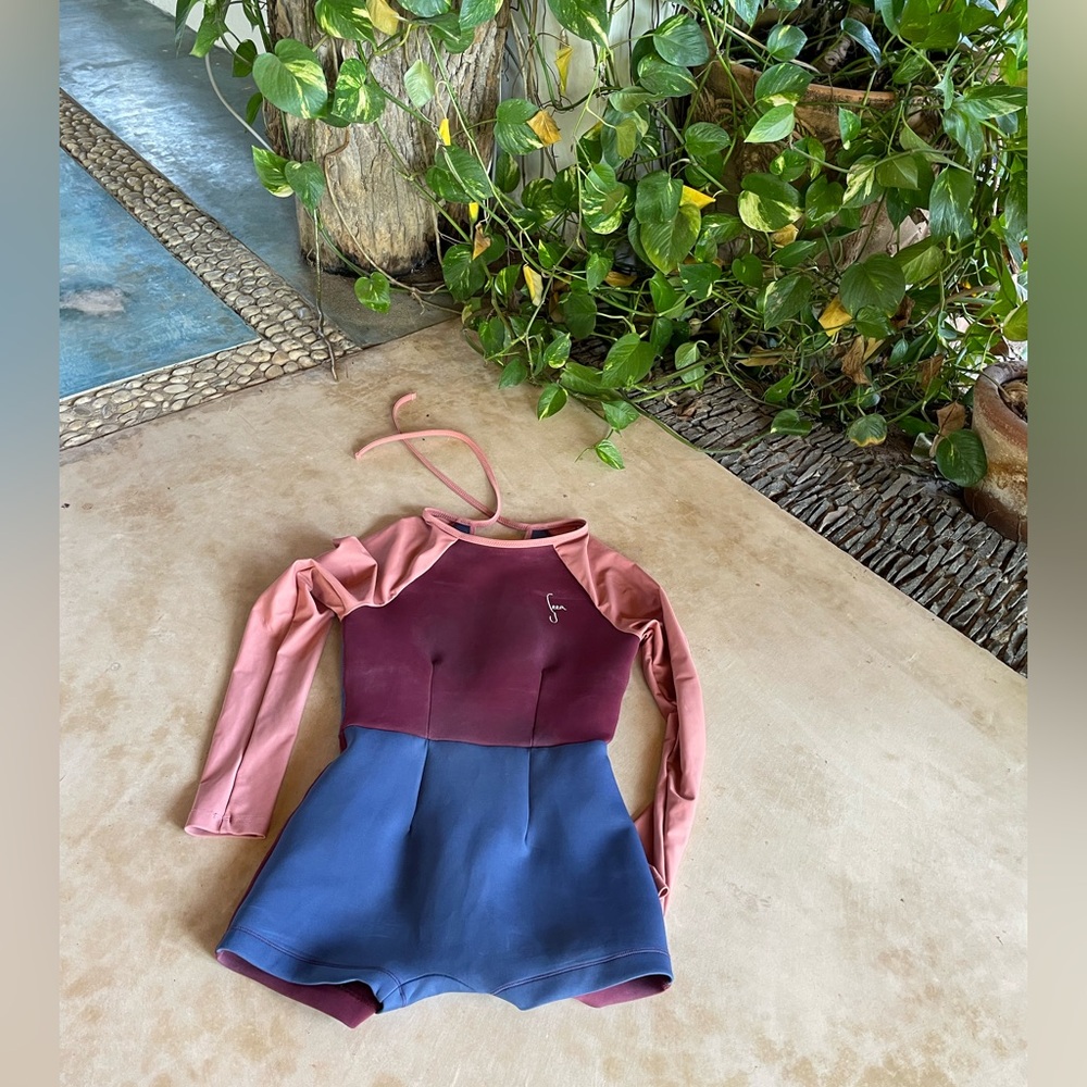Seea Dara Surf Suit (RC-Skin) 2mm Neoprene body in Dusty Rose, Burgundy & Navy